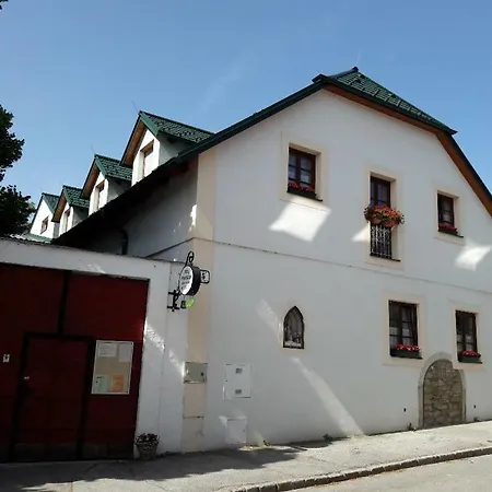 Weinbau Bila Auer Bed and breakfast Maria Enzersdorf