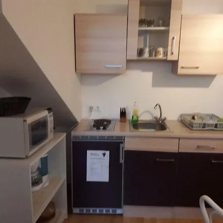 Weinbau Bila Auer * Maria Enzersdorf