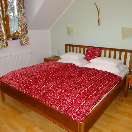 Weinbau Bila Auer Bed and breakfast